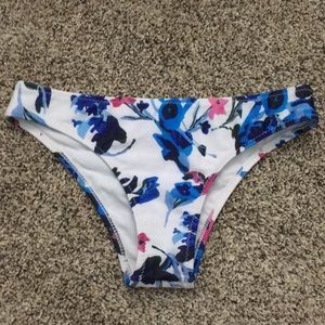 Swim suit bottoms